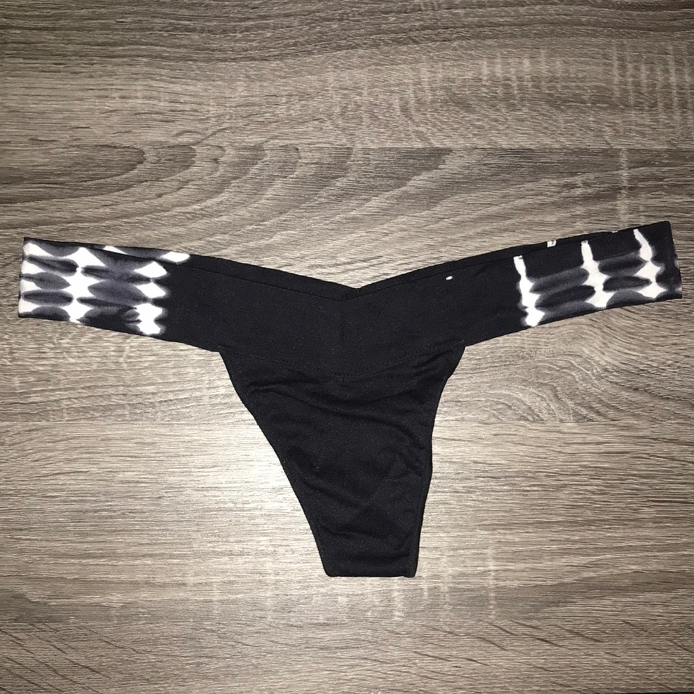 So Thong size L